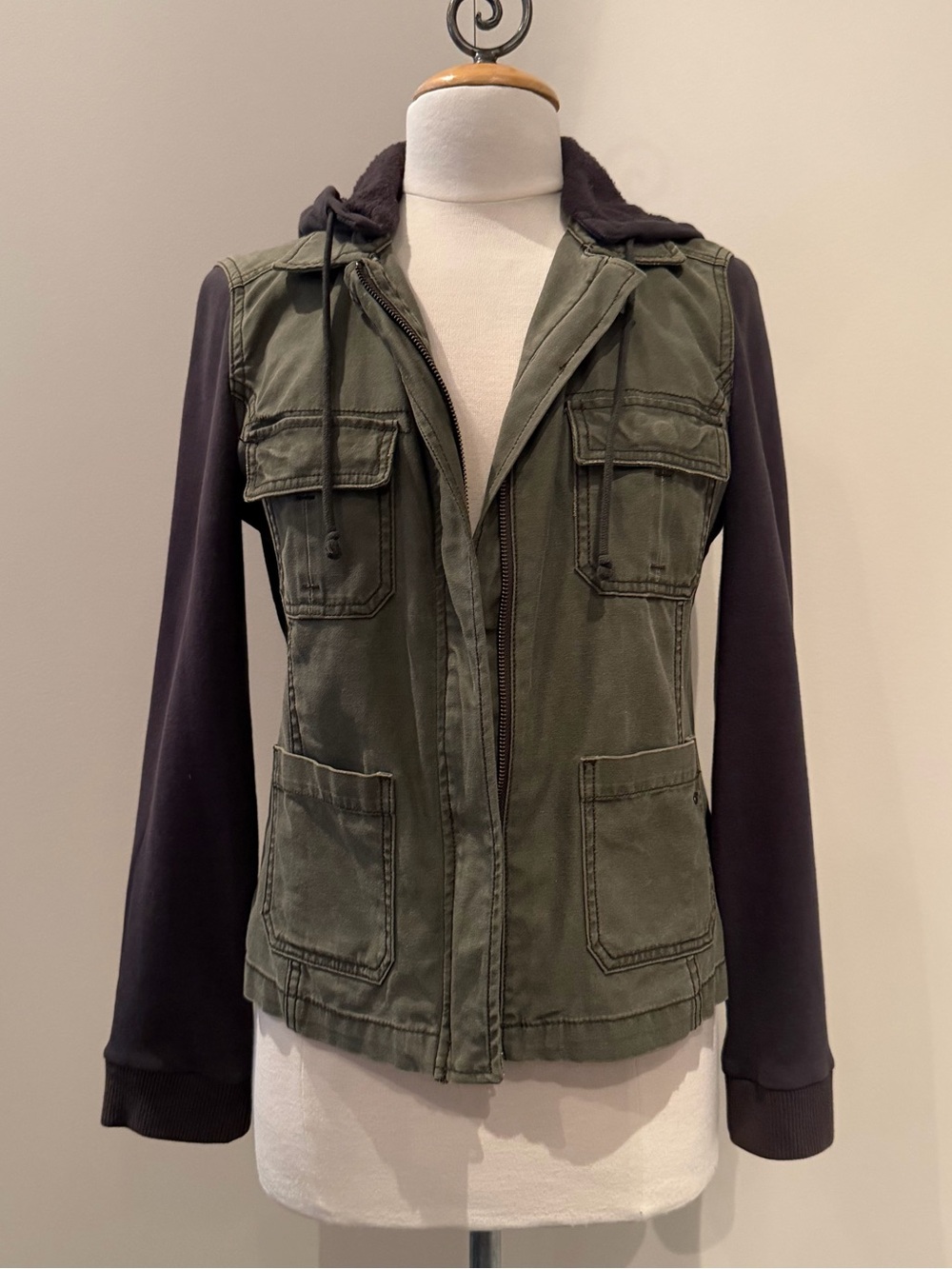 American Eagle Outfitters Olive Utility Jacket with Knit Sleeves